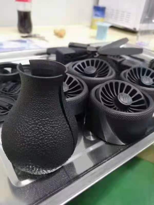 深圳手板打樣廠竭盡全力考慮到消費者的供貨周